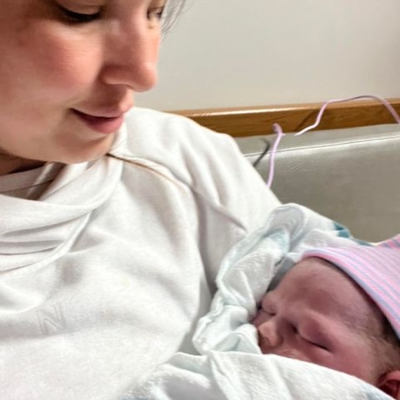 Meet your Posher, Kimberly - Picture 1 of 1